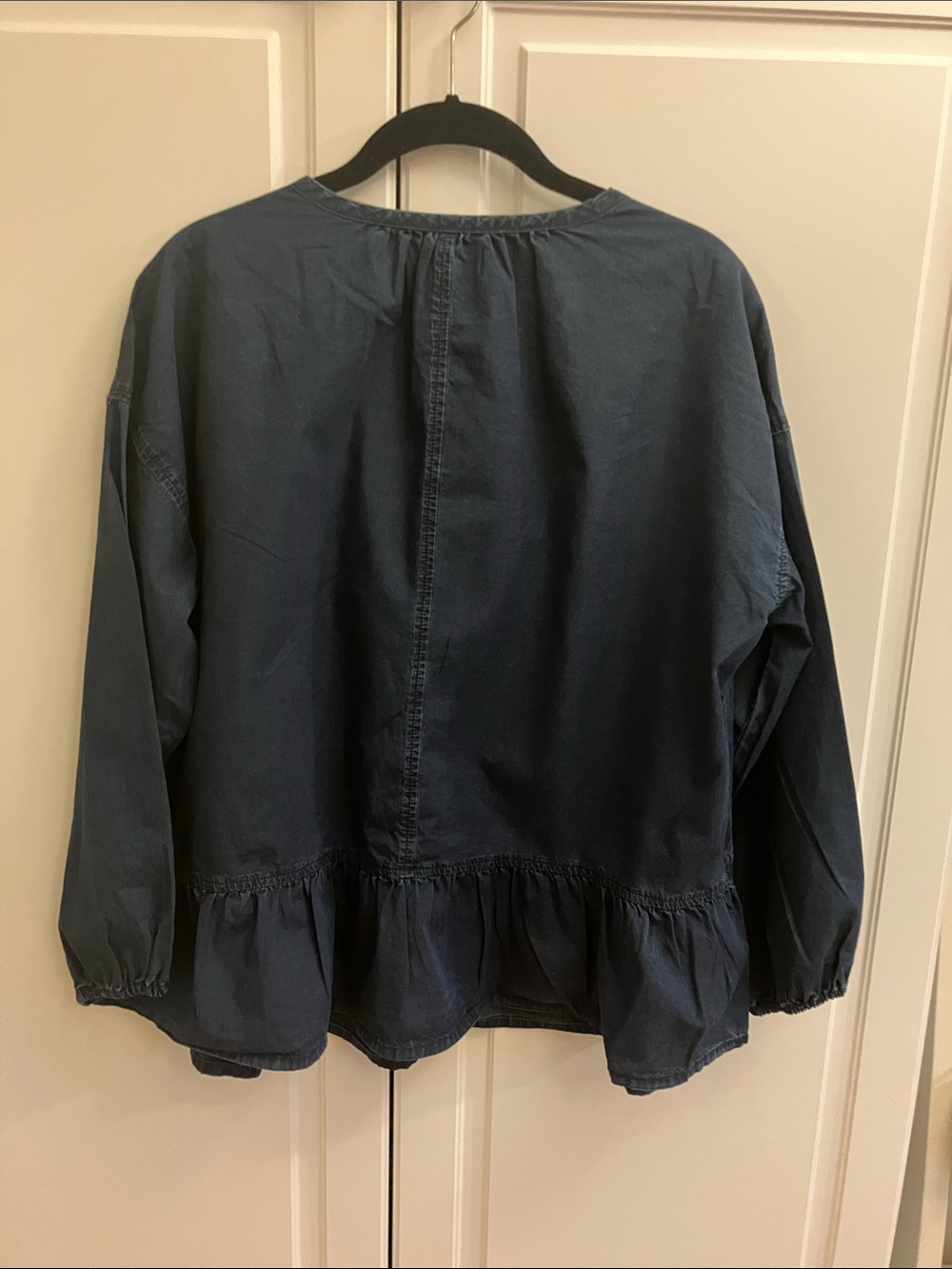 Madewell Ruffle Hem Top - Picture 3 of 9